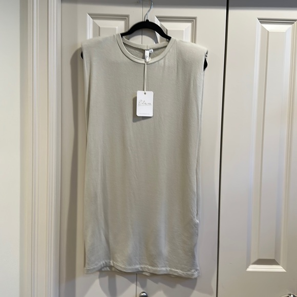 Elan Clothing Medium Cream Structured Shoulder Pad Sleeveless Mini Dress NWT - Picture 3 of 11
